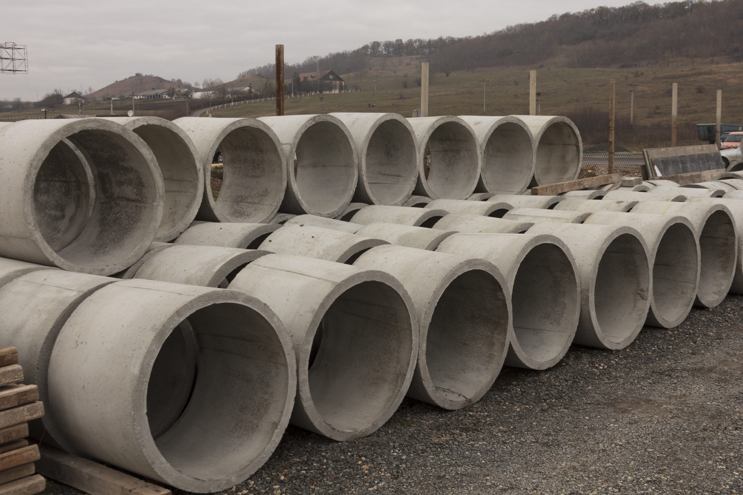 Tuburi din beton armat pentru fântână